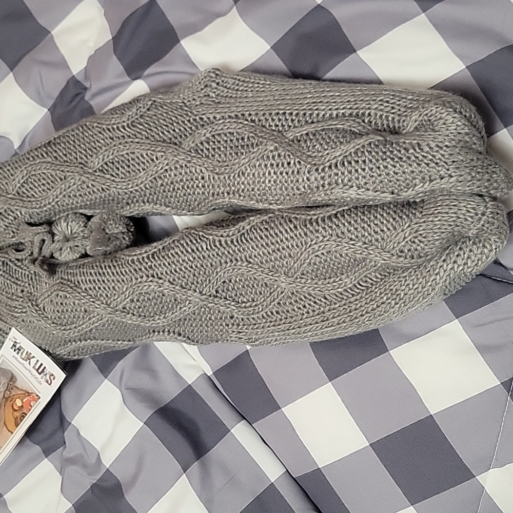 Muk Luks S/M NWT